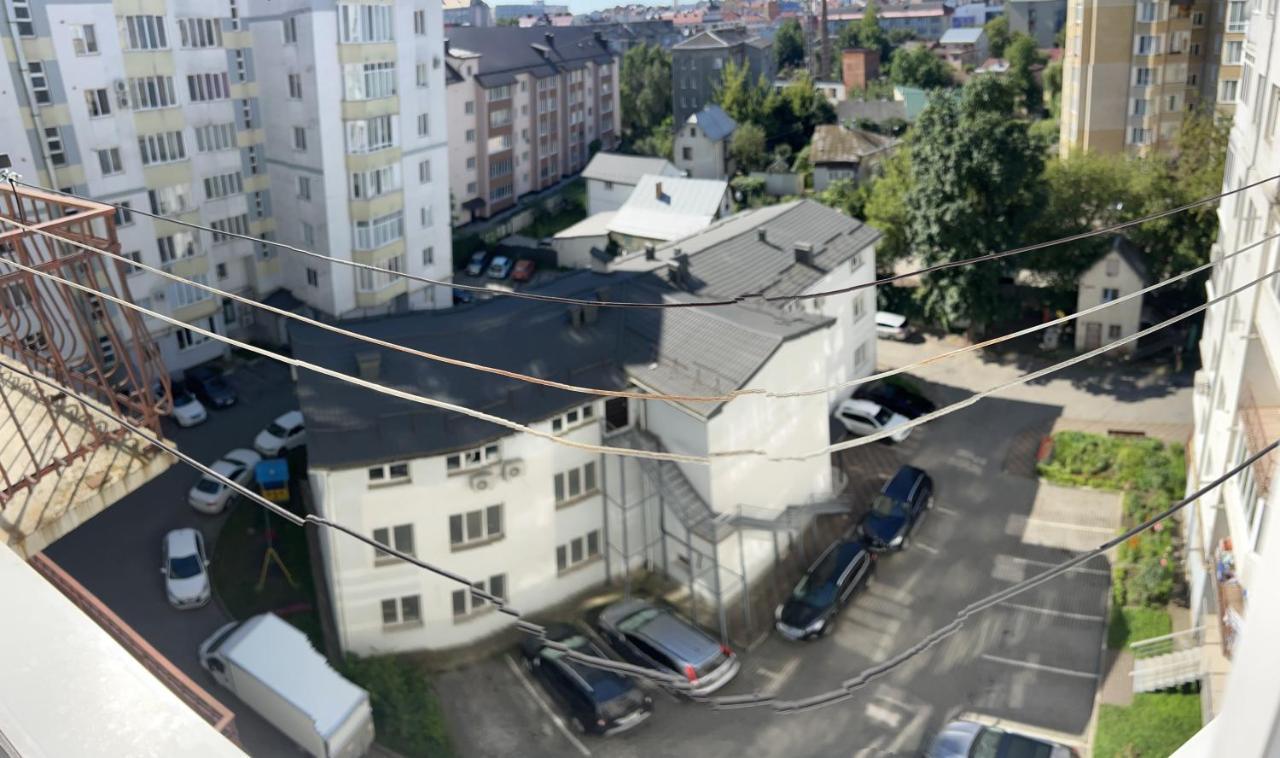 Bulvar Ivano Frankivsk Bagian luar foto